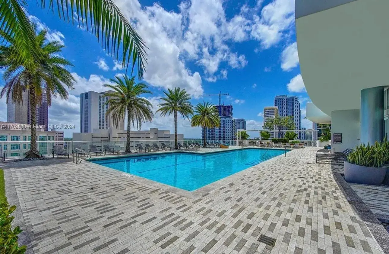 215 N New River Dr E # 930, Fort Lauderdale FL 33301