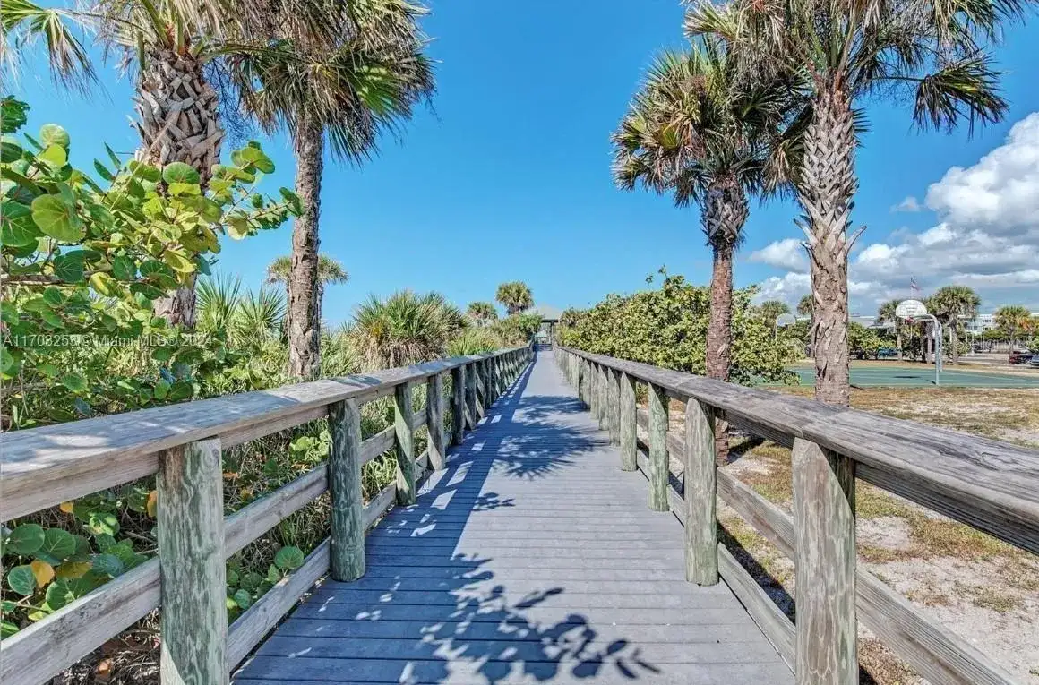 31 Karmain RD, North Port FL 34288 photo 4