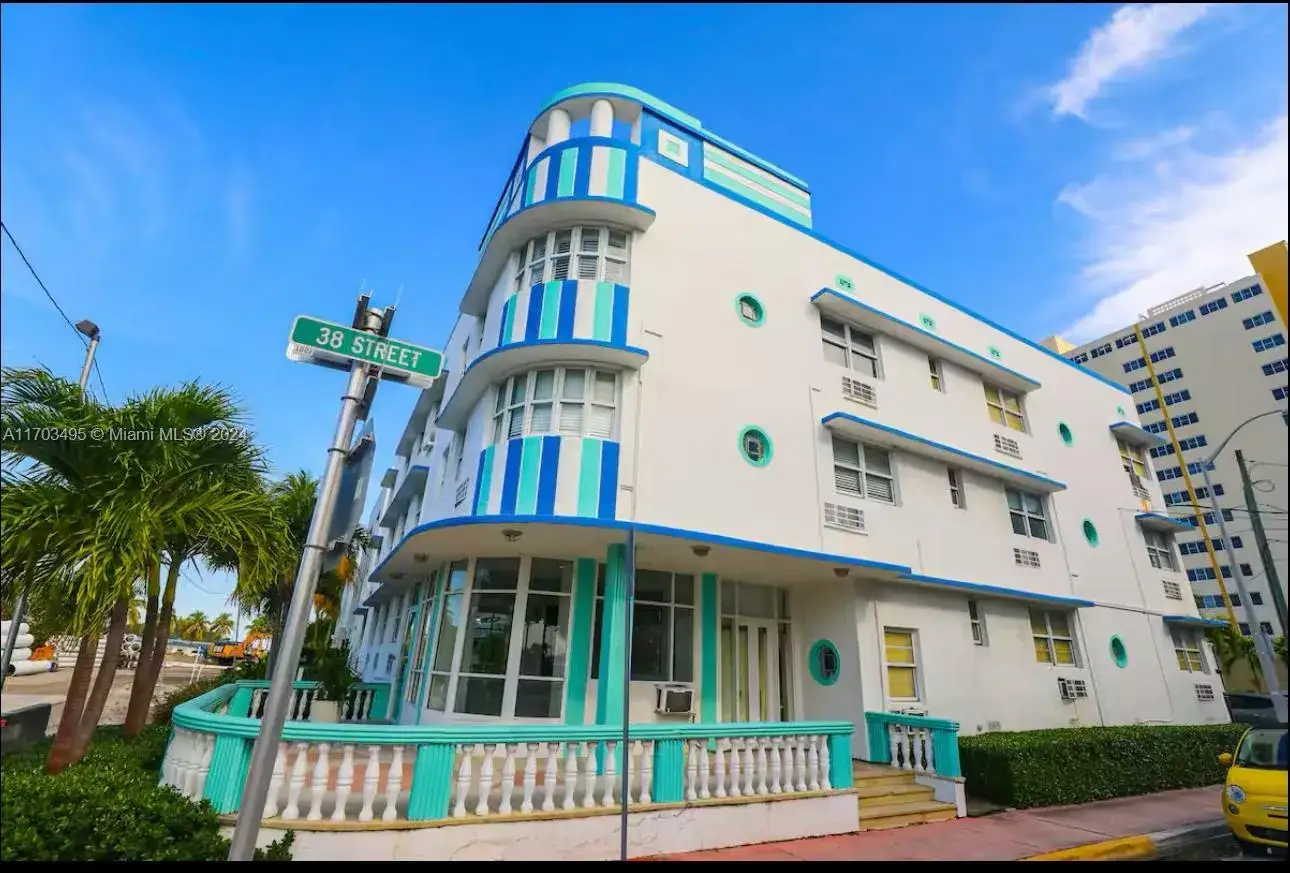 3 bedroom 3 bath Residential for sale at 3801 Indian Creek Dr # 106, Miami Beach FL 33140