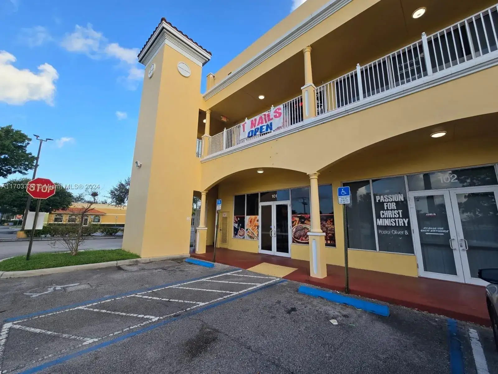 3007 W Commercial Blvd # 101, Fort Lauderdale FL 33309 photo 3