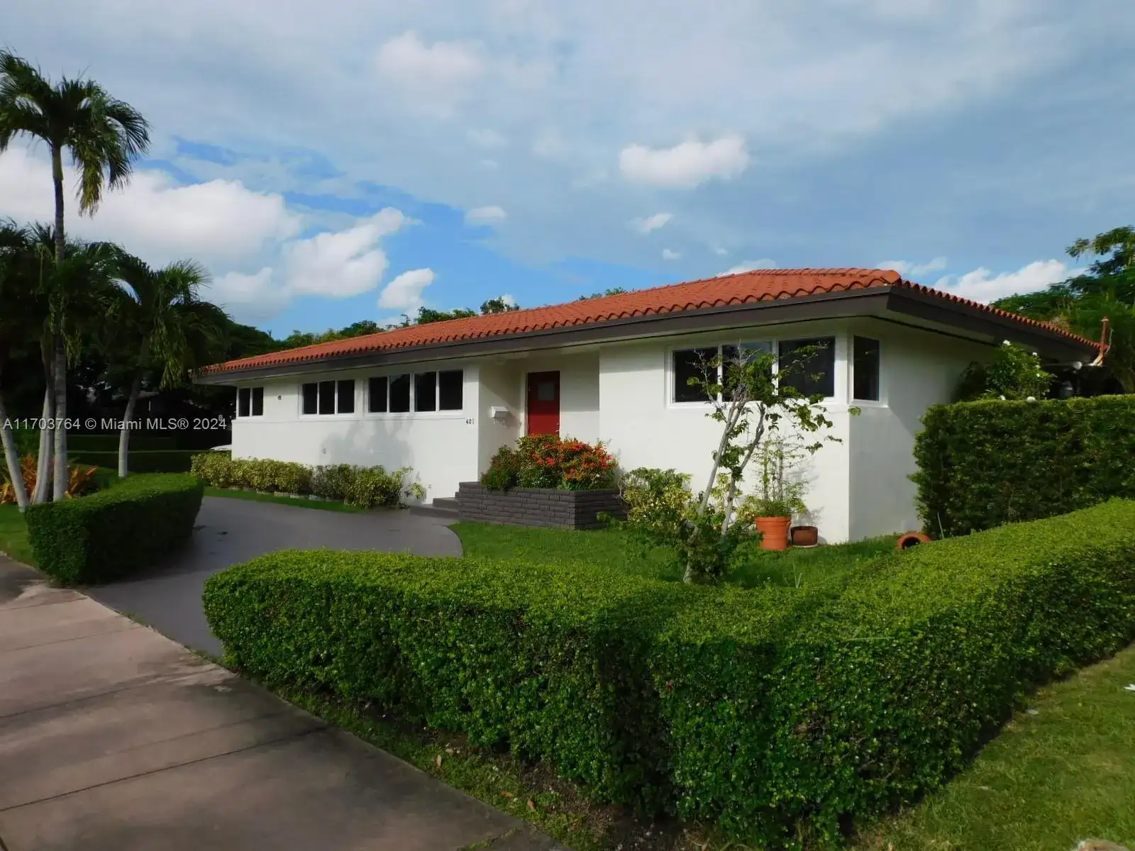401 Ponce De Leon Blvd, Coral Gables FL 33134 photo 4