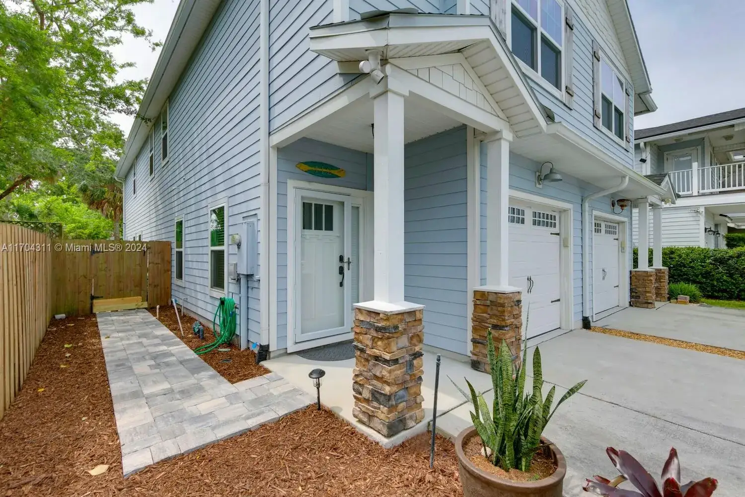 412 S 5TH AVE, Other City - In The State Of Florida FL 32250