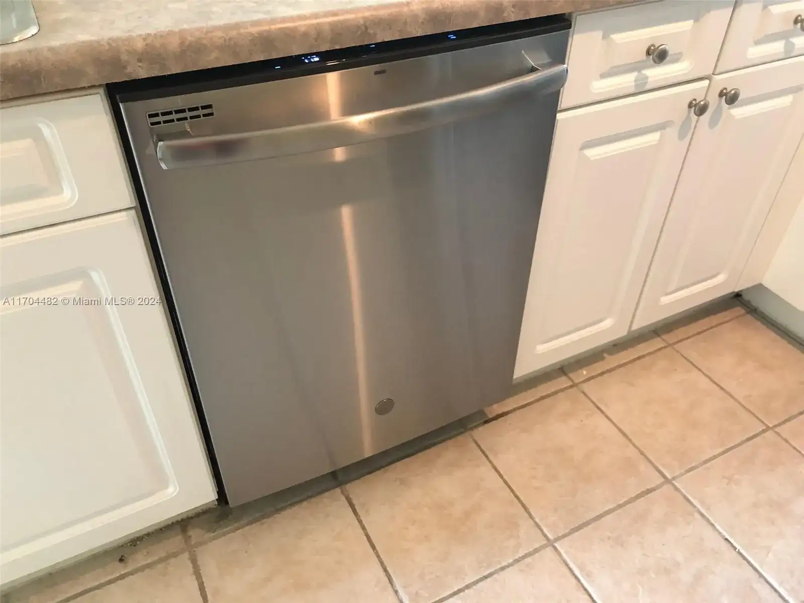 17150 N Bay Rd # 2612, Sunny Isles Beach FL 33160 photo 5