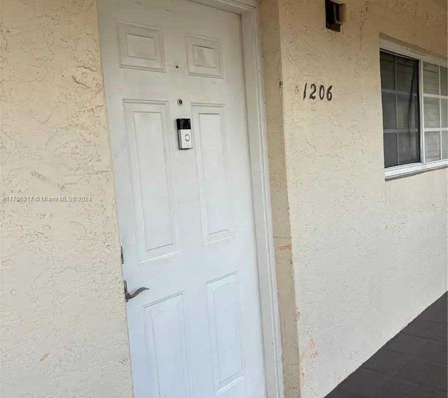 8851 NW 119th St # 1, Hialeah Gardens FL 33018
