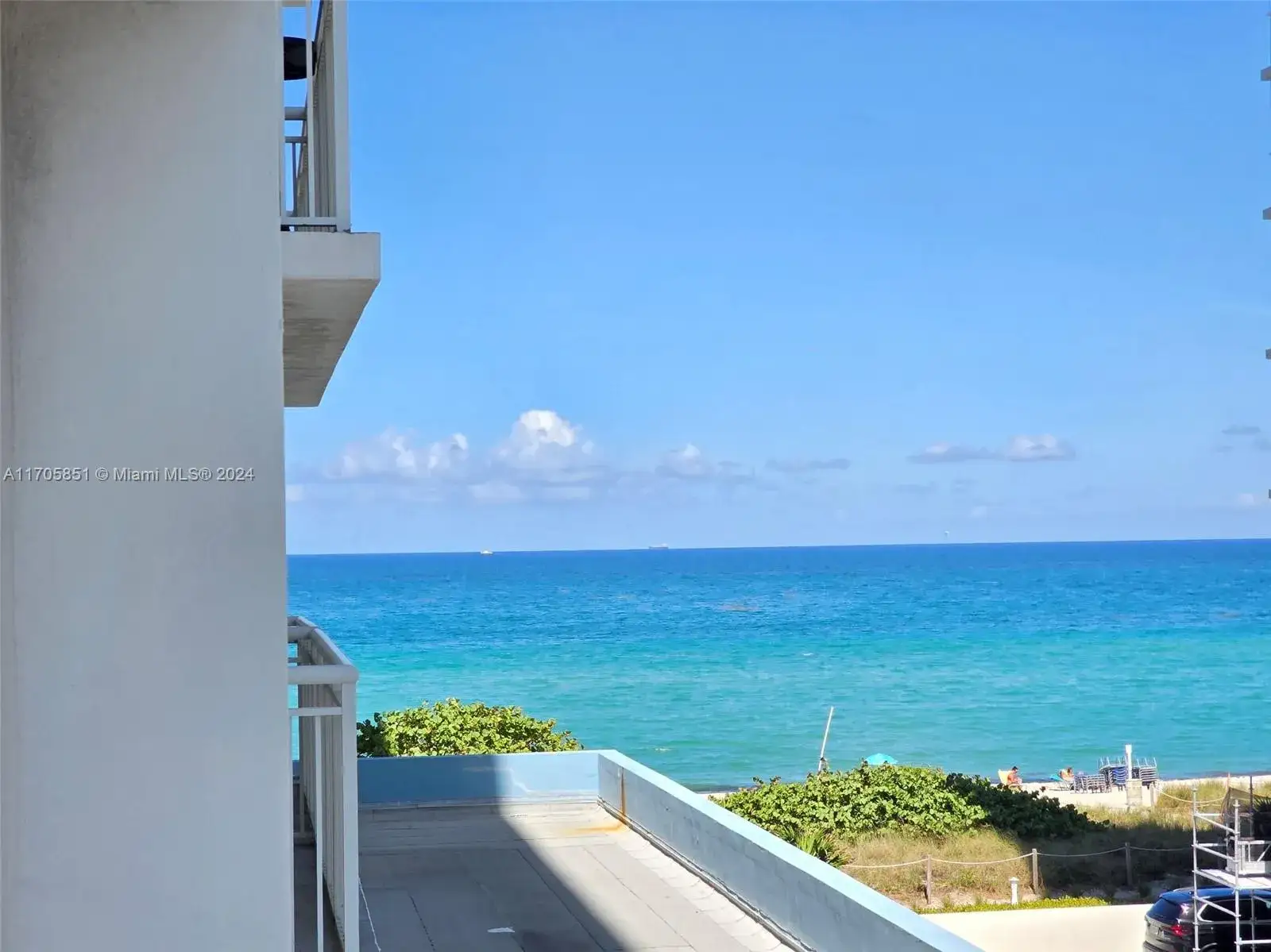 1 bedroom 1 bath Residential for sale at 6969 Collins Ave # 406, Miami Beach FL 33141