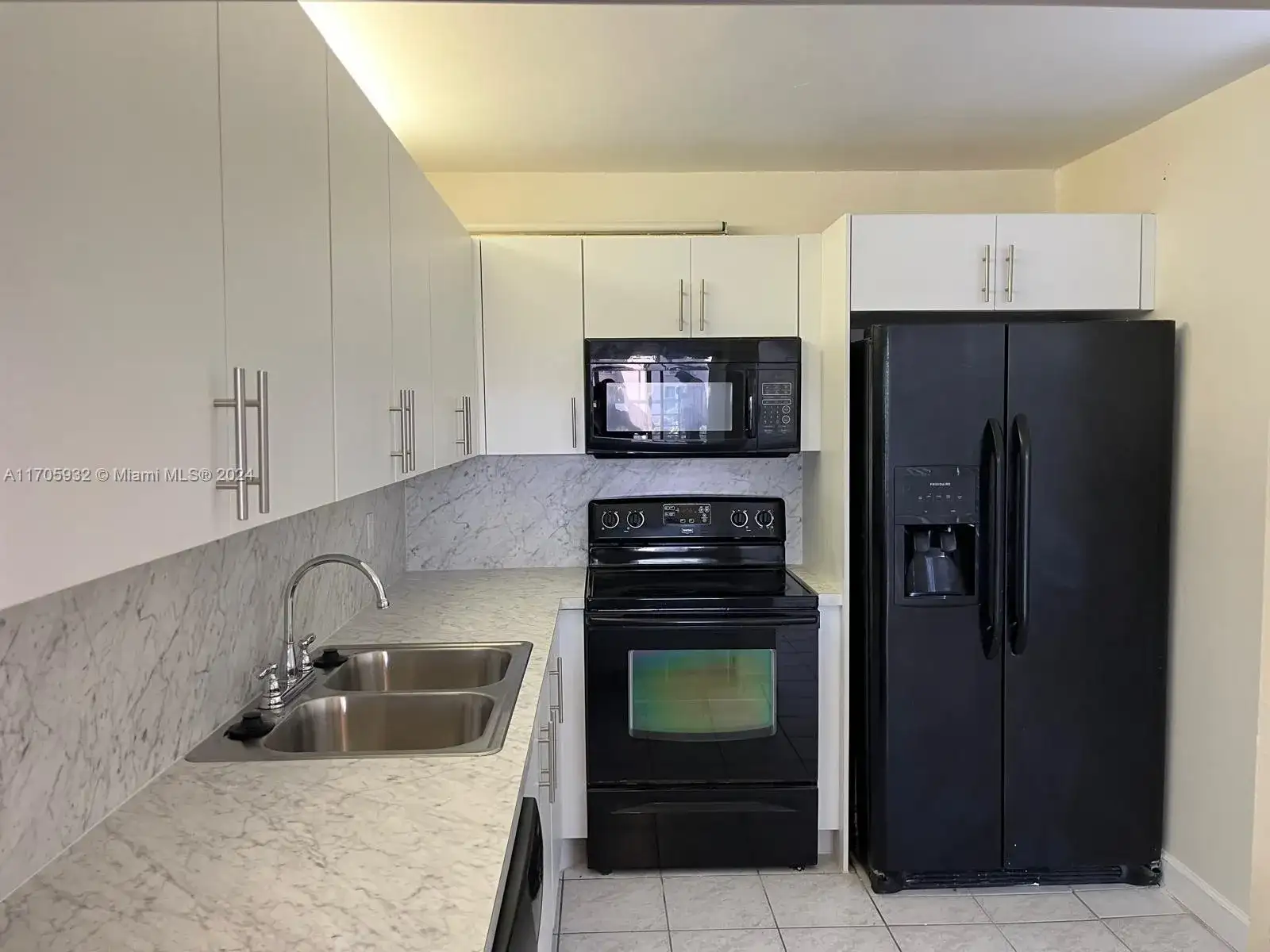 9431 Live Oak Pl # 406, Davie FL 33324 photo 4