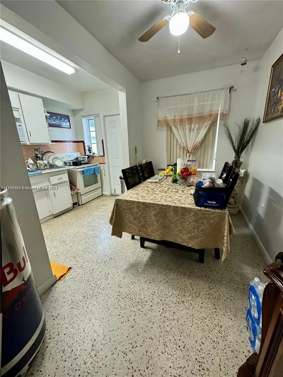 3150 SW 23rd St, Miami FL 33145 photo 3