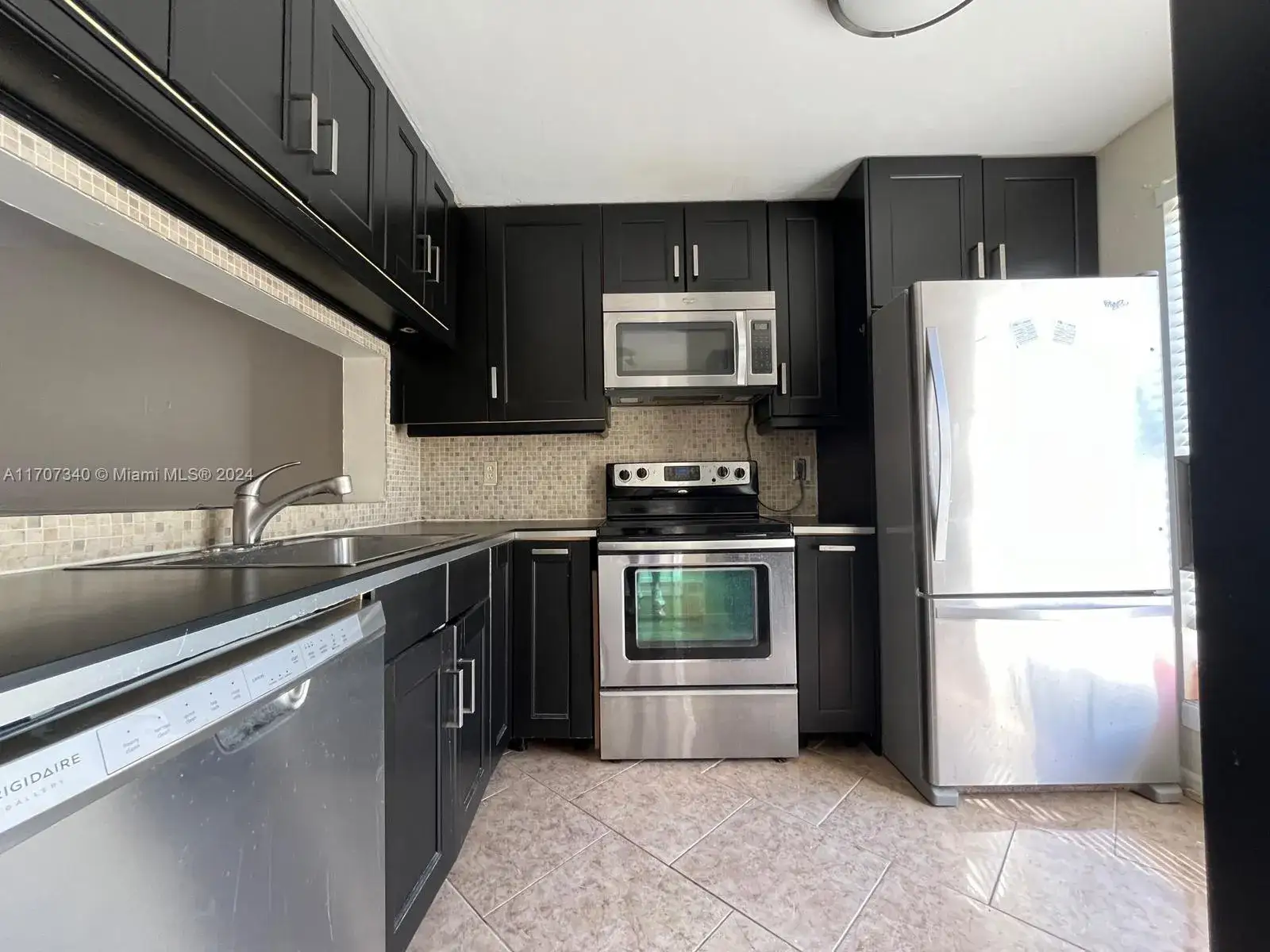 2700 S Oakland Forest Dr # 304, Oakland Park FL 33309