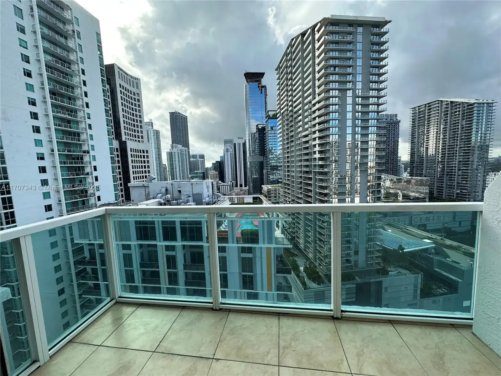 41 SE 5th St # 1714, Miami FL 33131 photo 5
