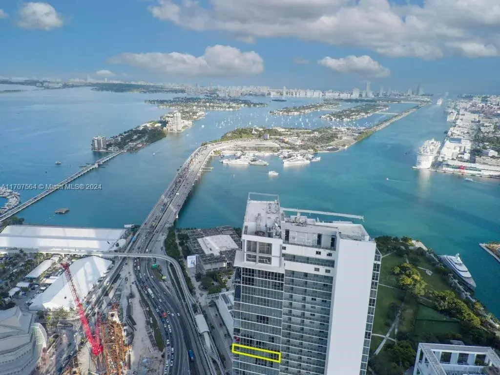 1100 Biscayne Blvd # 5507, Miami FL 33132
