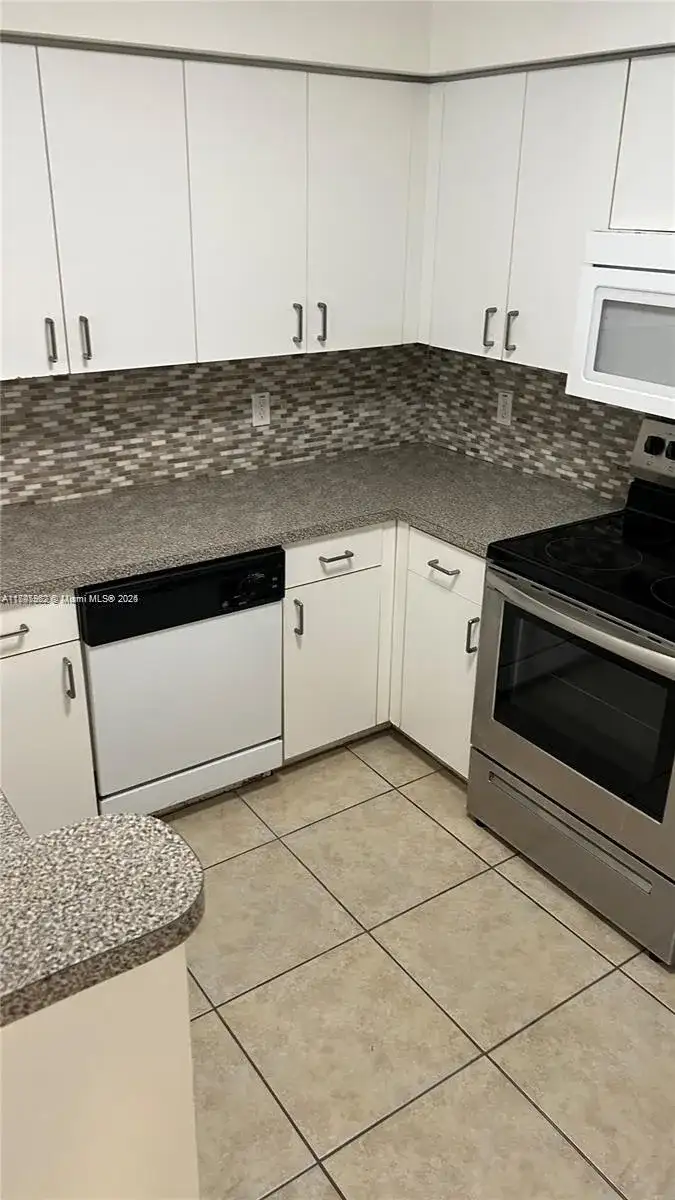 4580 NW 107th Ave # 13, Doral FL 33178 photo 4