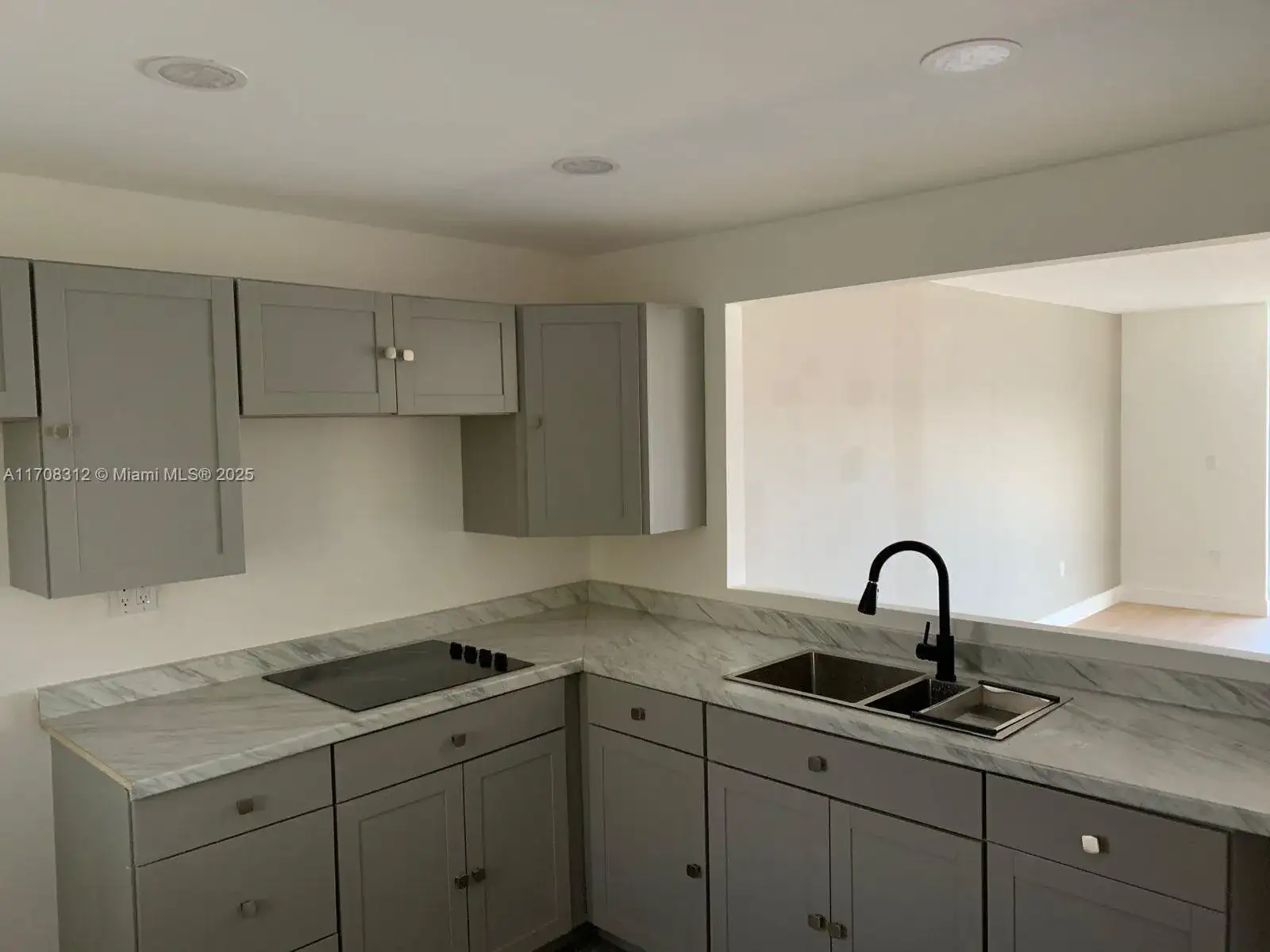 3600 NE 170th St # 402, North Miami Beach FL 33160 photo 3