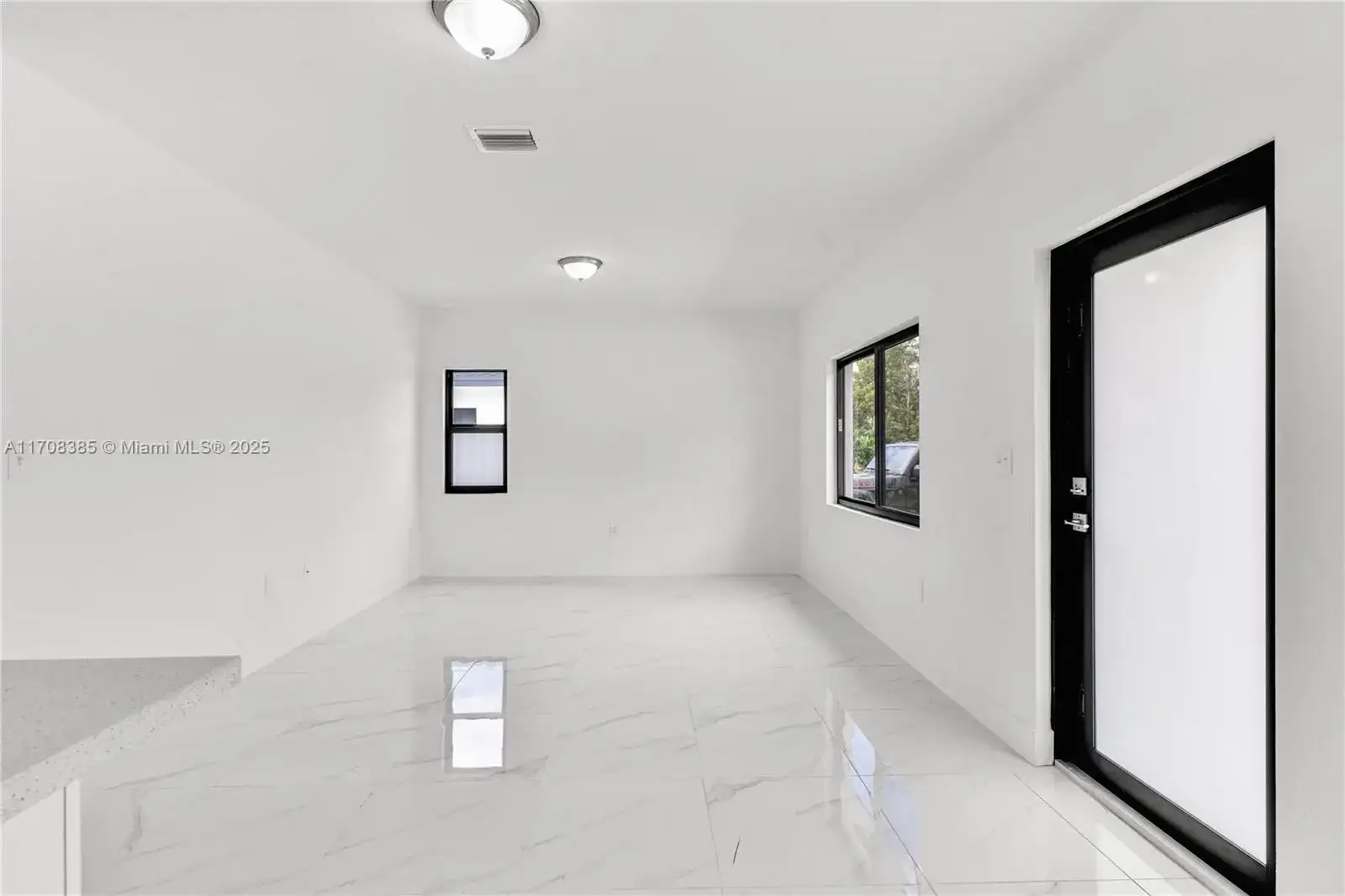 11970-11972 SW 213 St, Miami FL 33177 photo 4