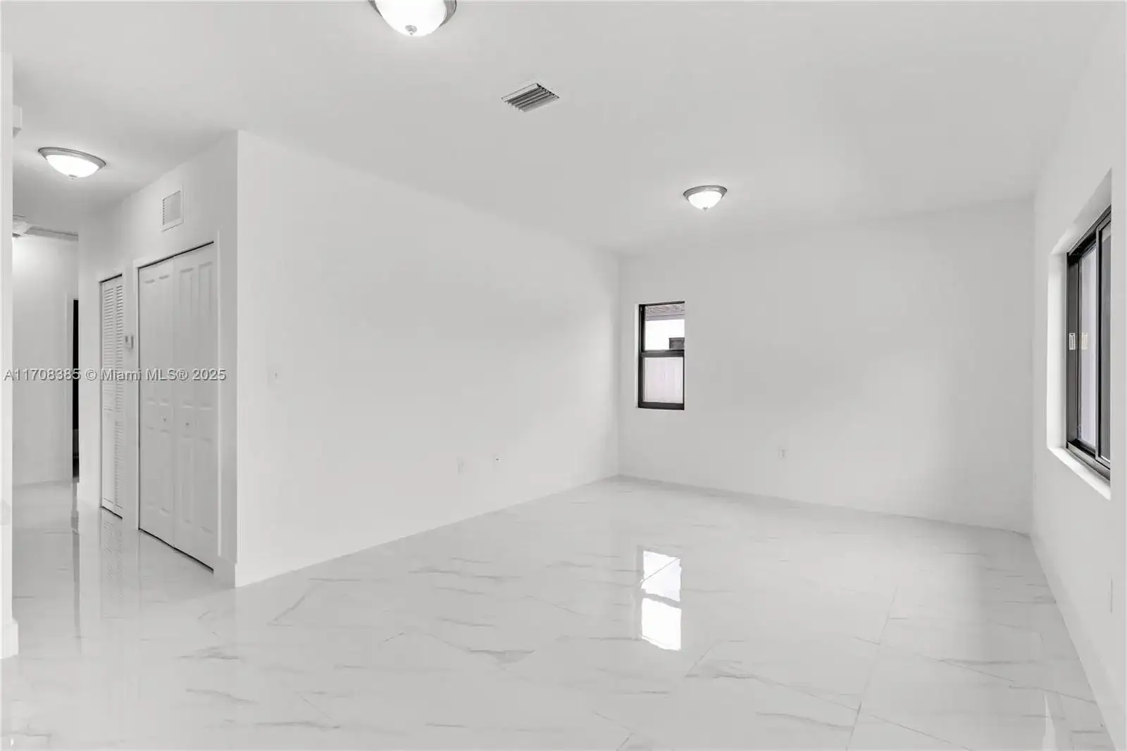 11970-11972 SW 213 St, Miami FL 33177 photo 5