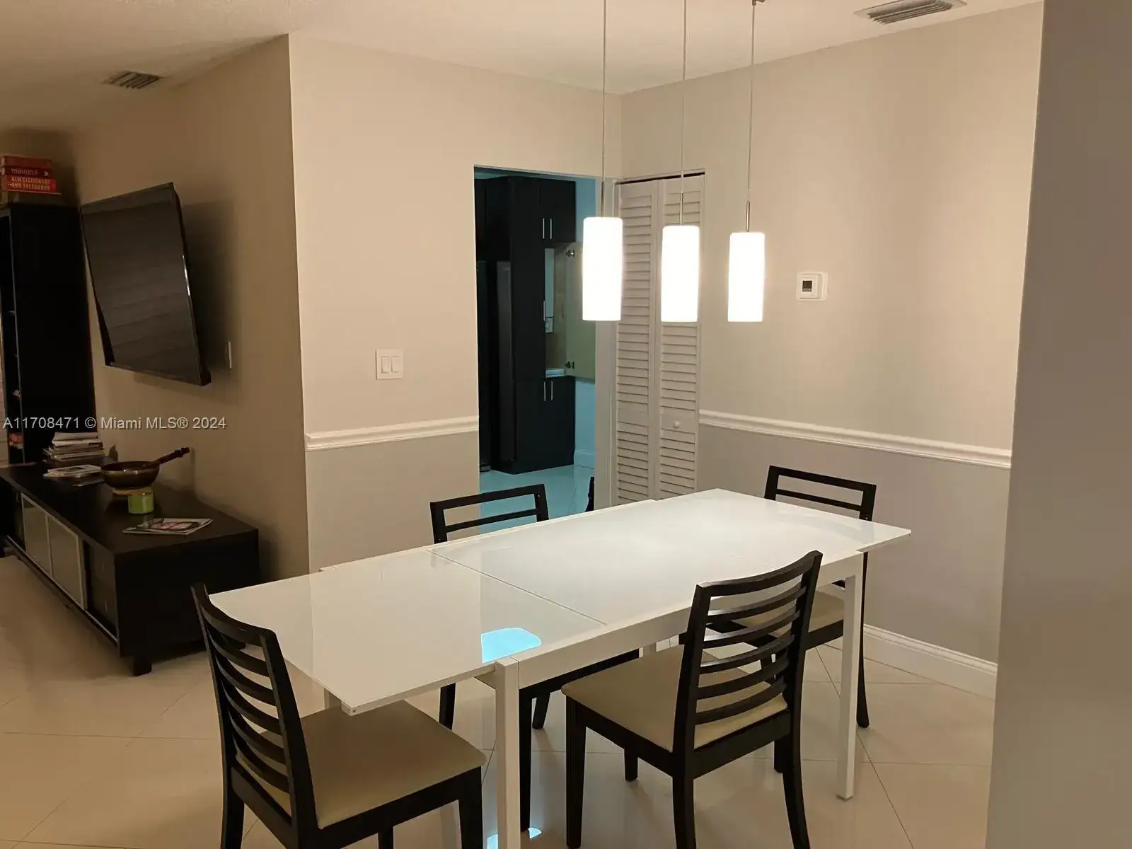 11250 SW 13th St # 202, Pembroke Pines FL 33025 photo 4