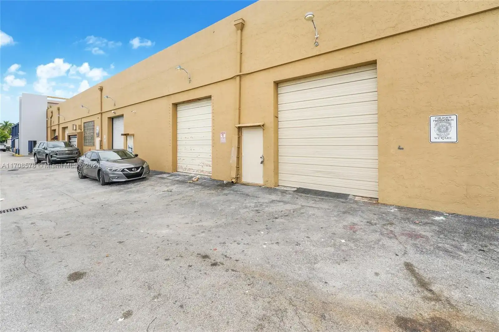1651 W 37th St # 410, Hialeah FL 33012 photo 3