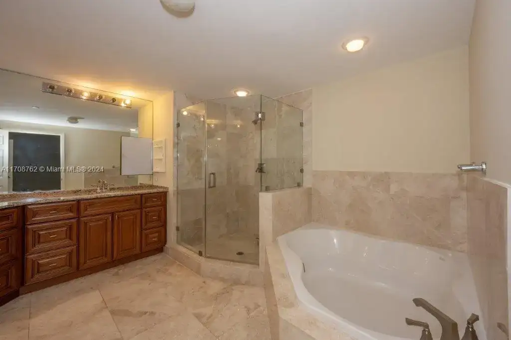 510 NW 84th Ave # 229, Plantation FL 33324 photo 5
