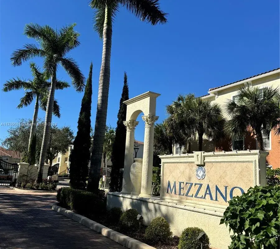 9887 Baywinds Dr # 4305, West Palm Beach FL 33411