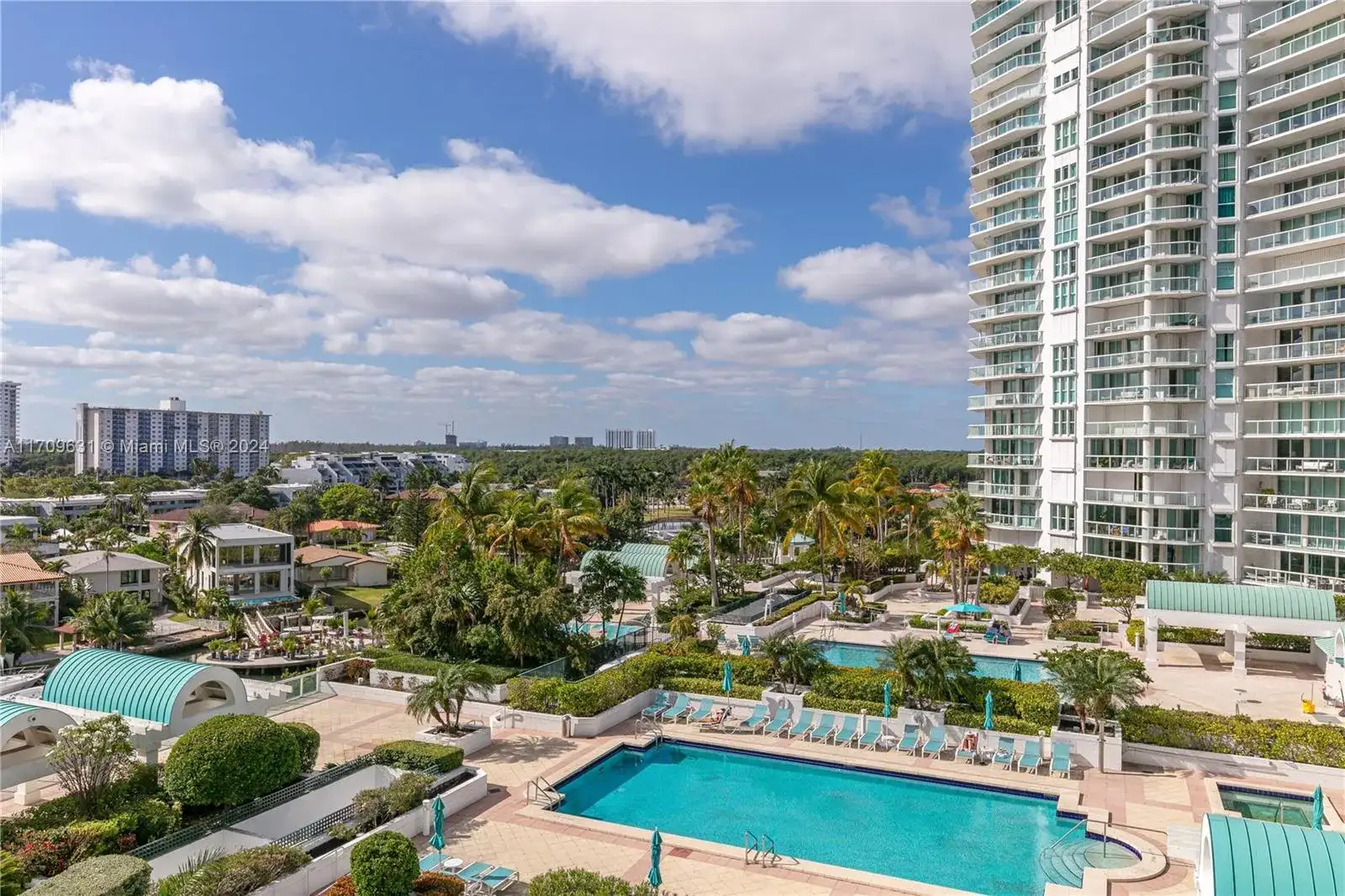 16400 Collins Ave # 745, Sunny Isles Beach FL 33160 photo 3
