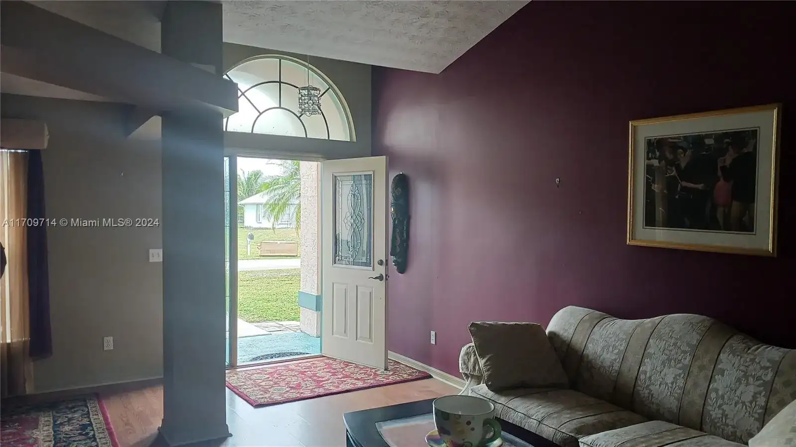 550 SE Sunnybrook Ter, Port St. Lucie FL 34983 photo 3