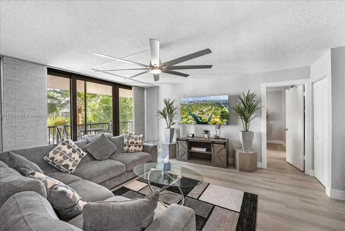 1350 River Reach Dr # 514, Fort Lauderdale FL 33315