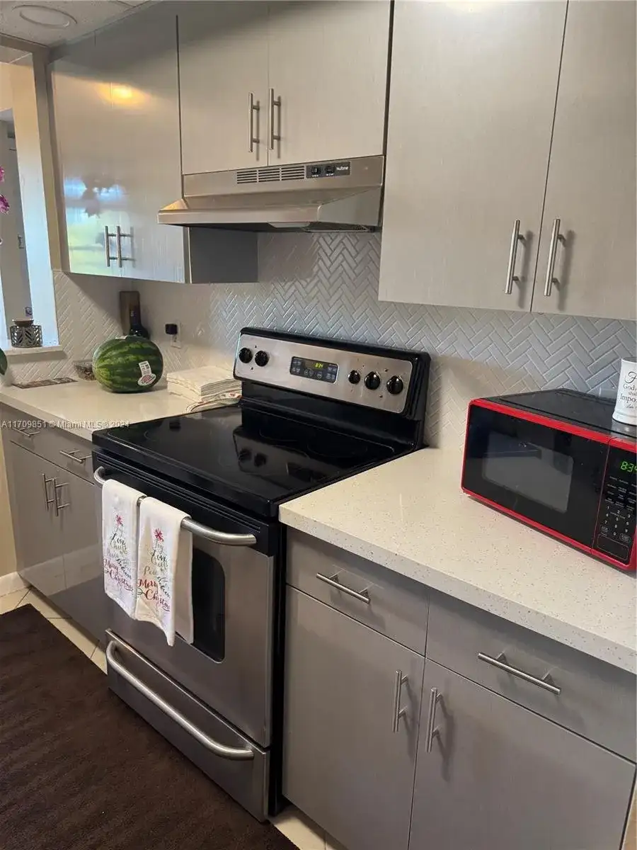12650 SW 6th St # 411K, Pembroke Pines FL 33027 photo 3