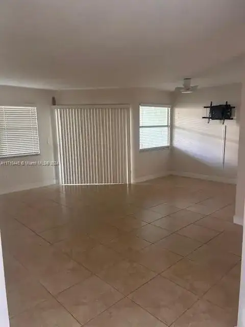 2523 SE 20th Pl # B, Homestead FL 33035 photo 4
