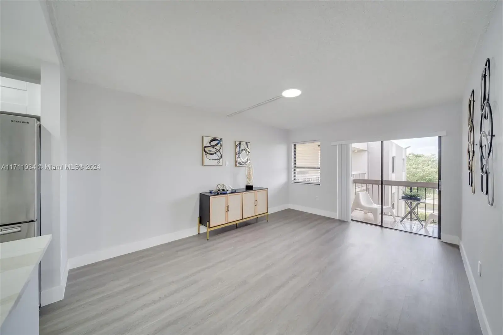 1121 SW 122nd Ave # 2, Miami FL 33184