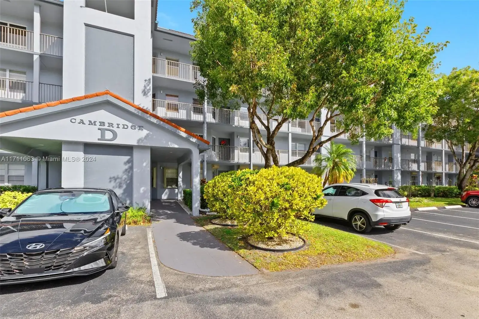 1151 SW 128th Ter # 304D, Pembroke Pines FL 33027 photo 3