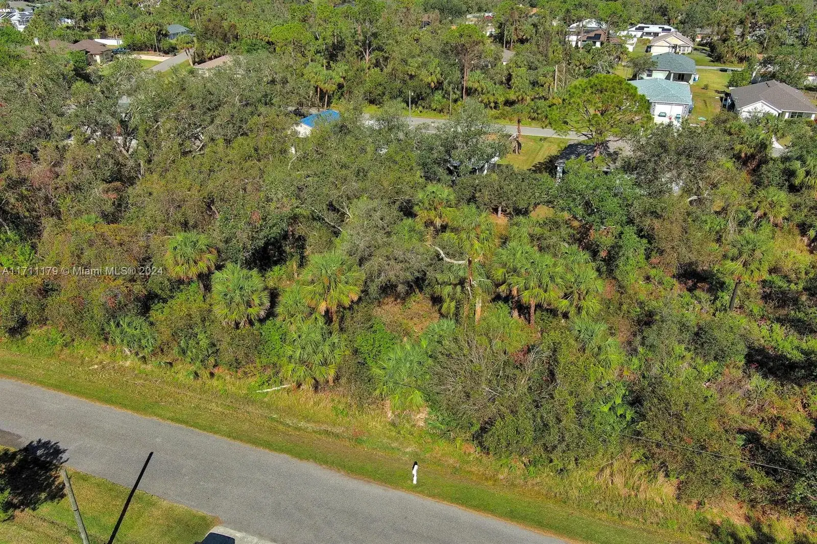#1 Sargon Ave, North Port FL 34287 photo 4