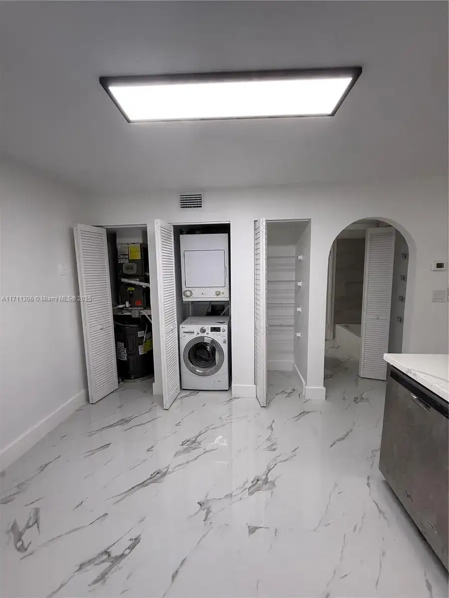10135 W Sunrise Blvd # 103, Plantation FL 33322 photo 5