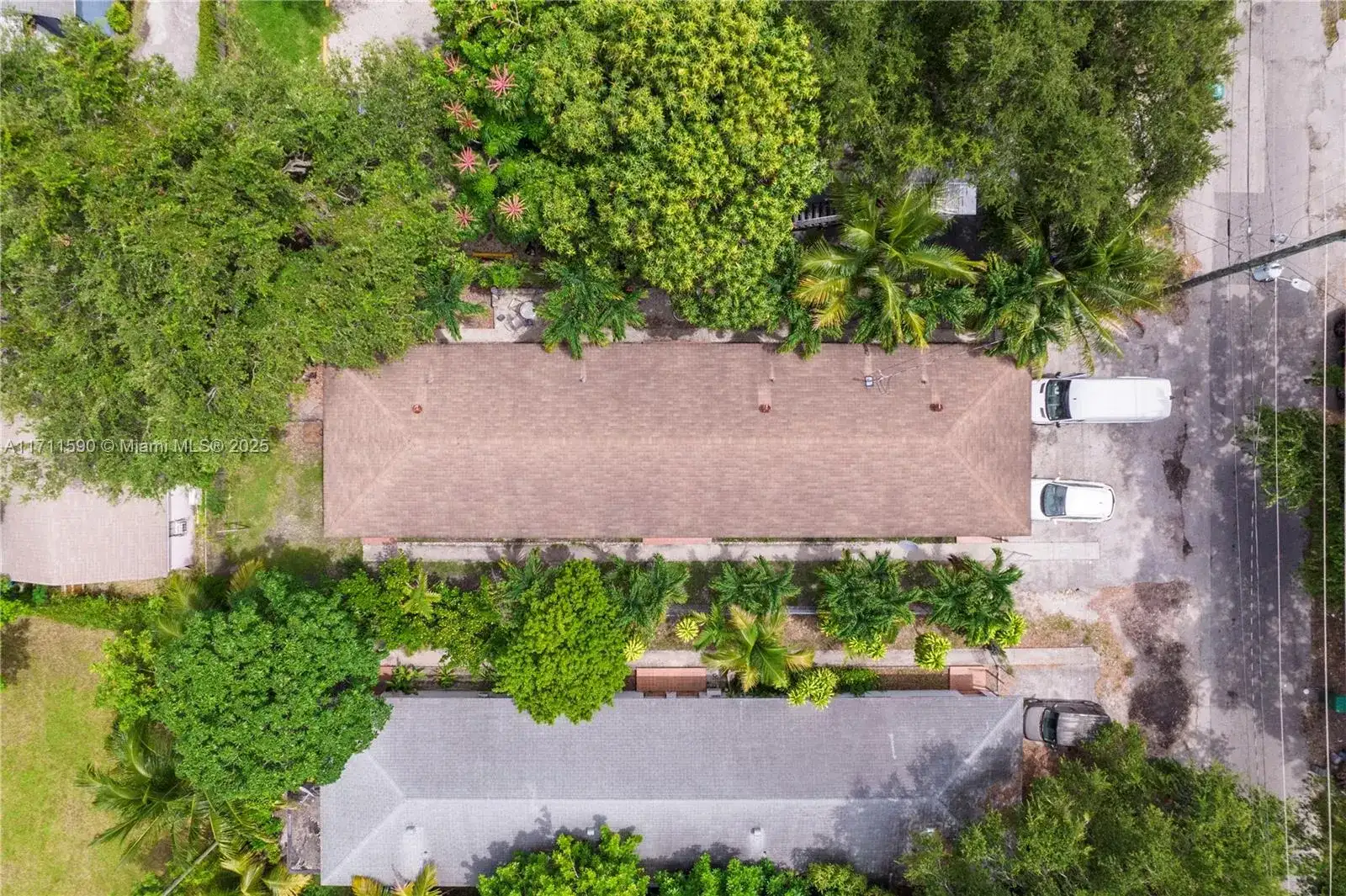 5520 NE 1st Ct, Miami FL 33137 photo 3