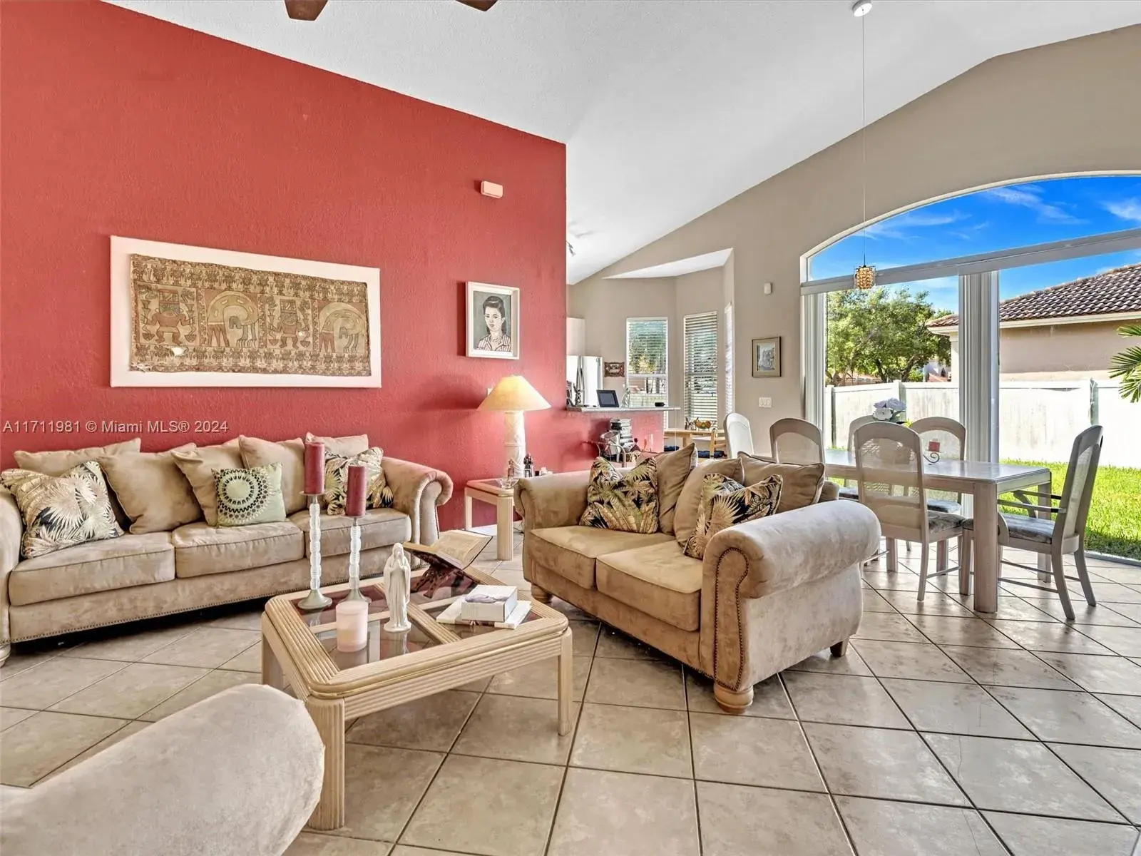 2202 Portofino Ave, Homestead FL 33033