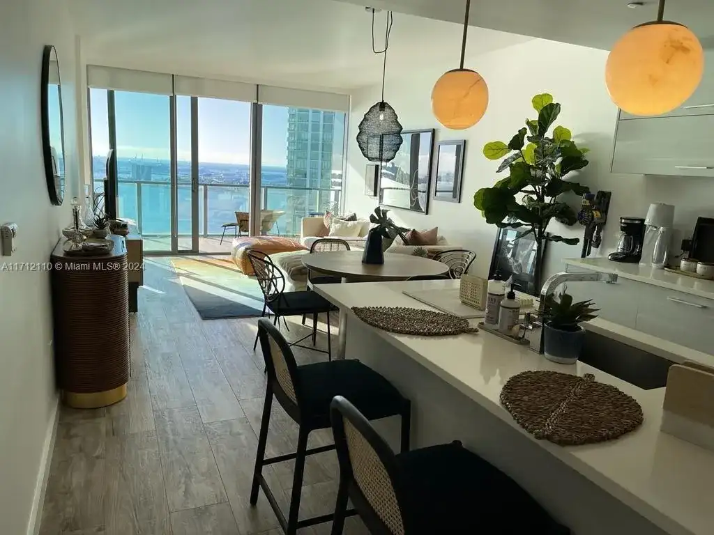 650 NE 32nd St # 3606, Miami FL 33137 photo 3