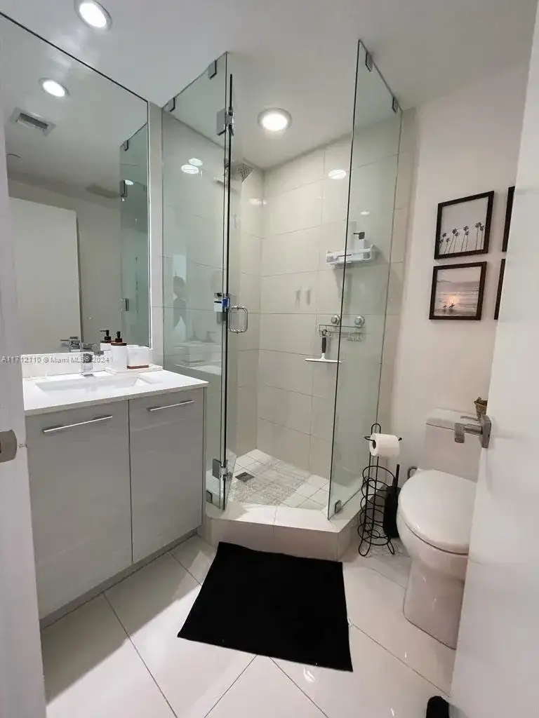 650 NE 32nd St # 3606, Miami FL 33137 photo 4