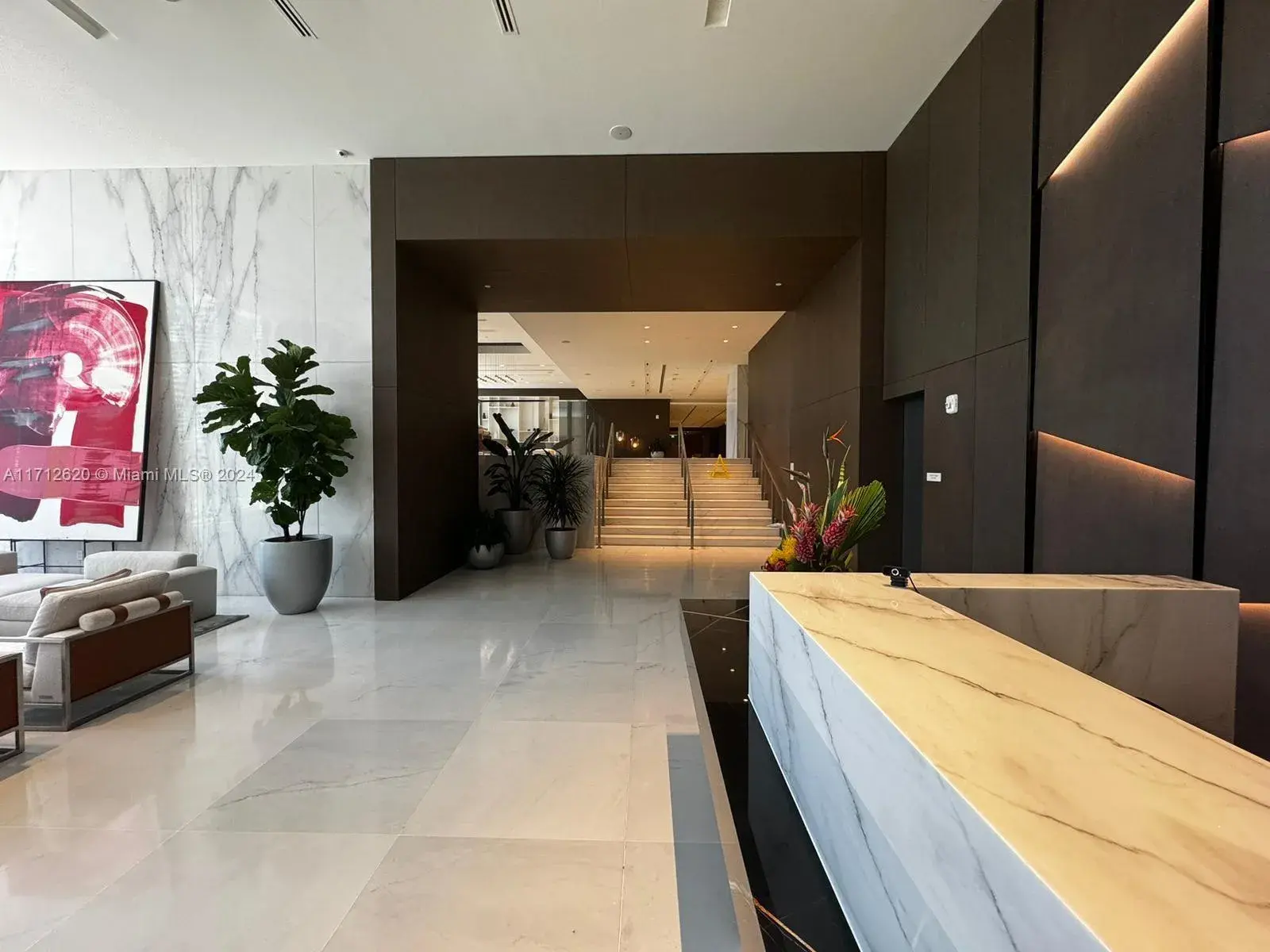300 Biscayne Boulevard Way # 1806, Miami FL 33131