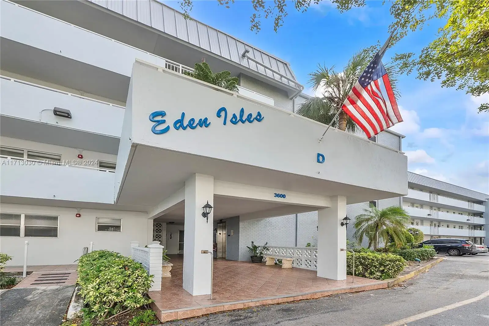 3600 NE 170th St # 211, North Miami Beach FL 33160 photo 2