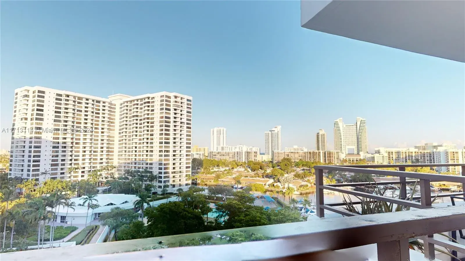 500 Three Islands Blvd # 719, Hallandale Beach FL 33009
