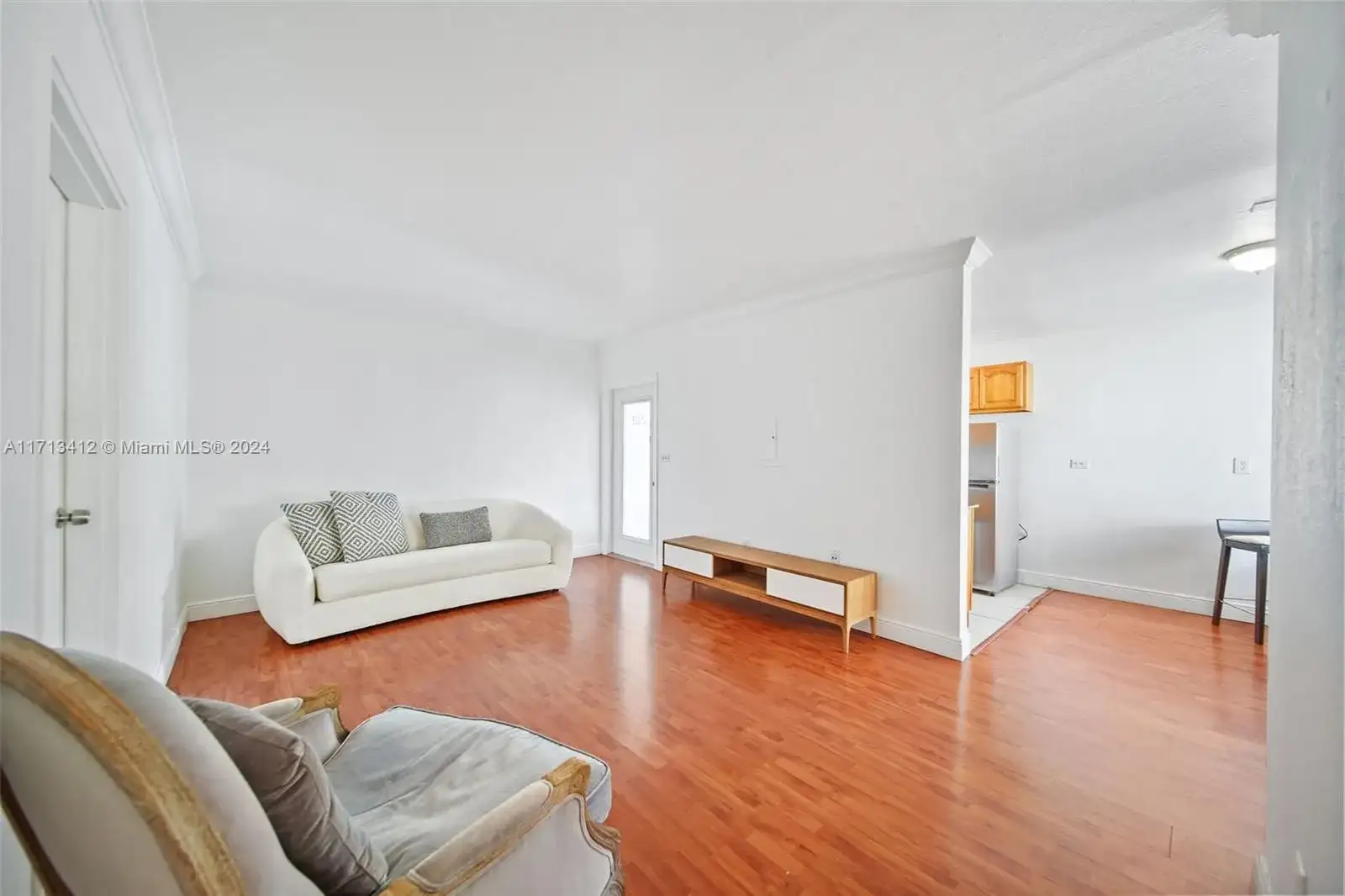 95 Edgewater Dr # 202, Coral Gables FL 33133 photo 2