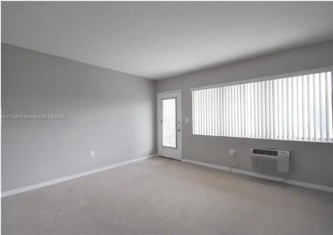 10190 E Bay Harbor Dr # 9F, Bay Harbor Islands FL 33154 photo 3