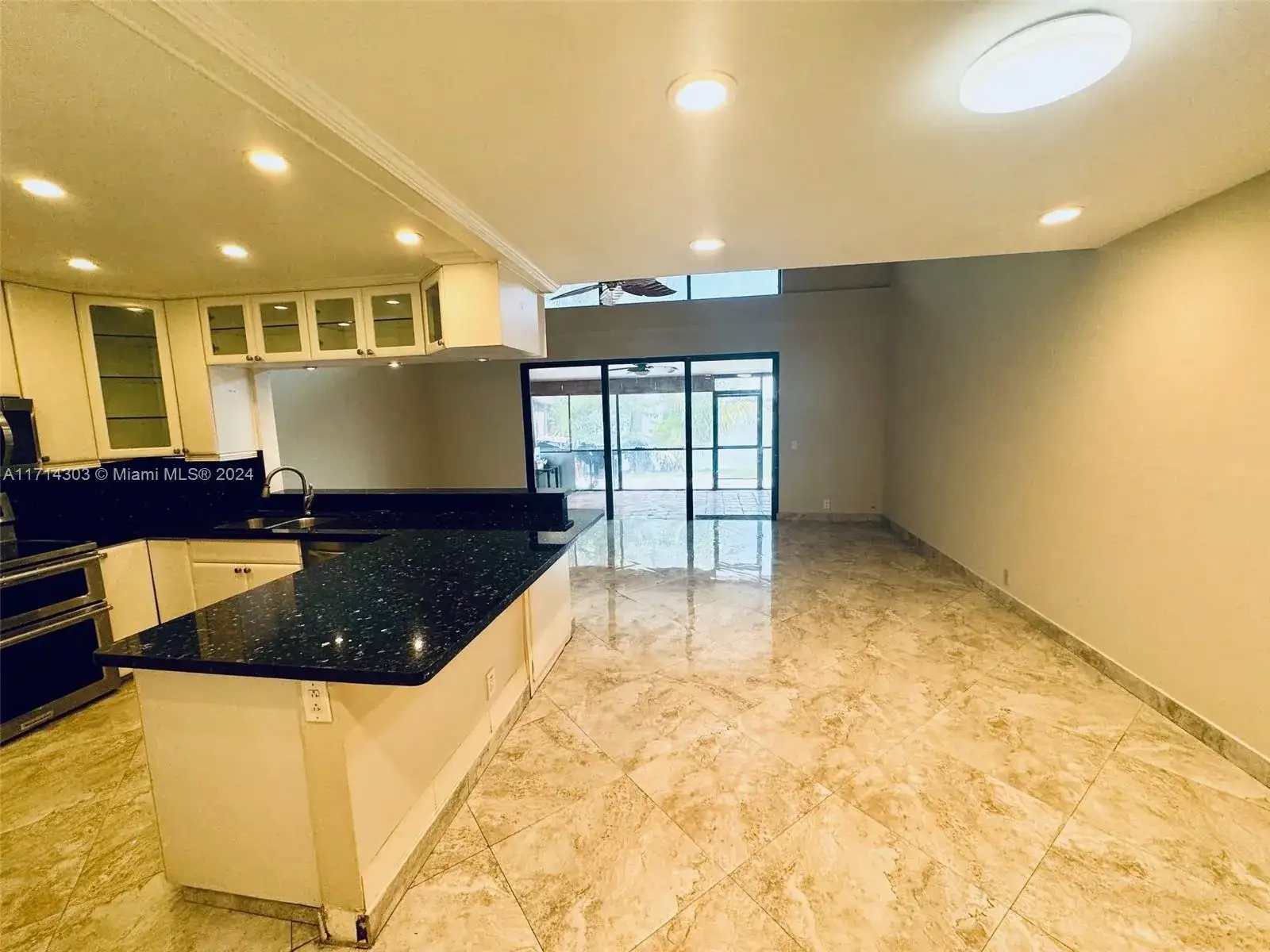 2701 SW 58th Mnr # C, Dania Beach FL 33312 photo 5