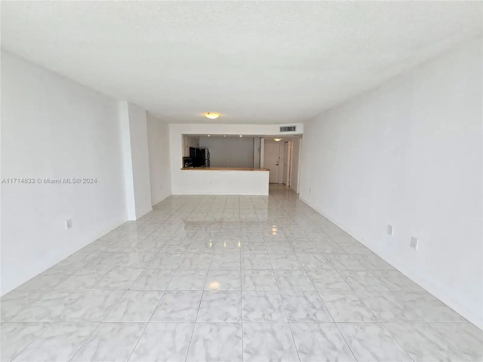 2851 NE 183rd St # 1010E, Aventura FL 33160 photo 2