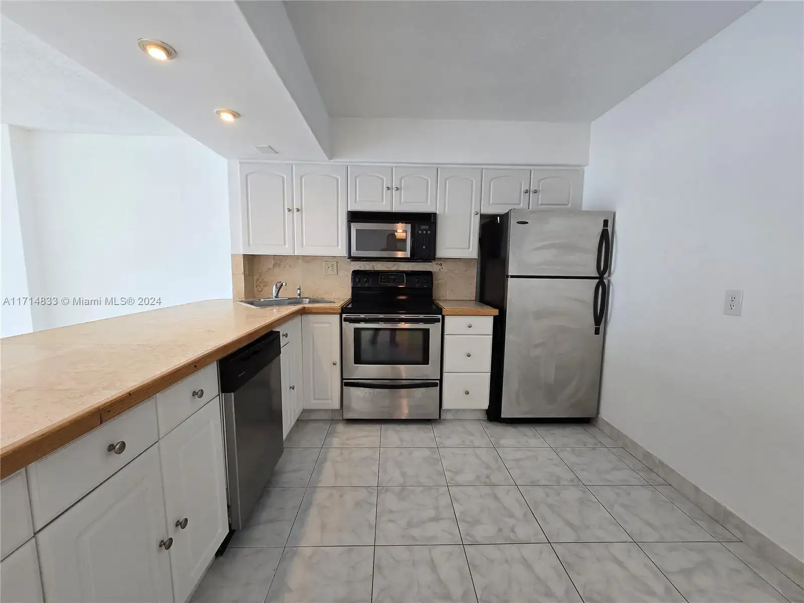 2851 NE 183rd St # 1010E, Aventura FL 33160 photo 4