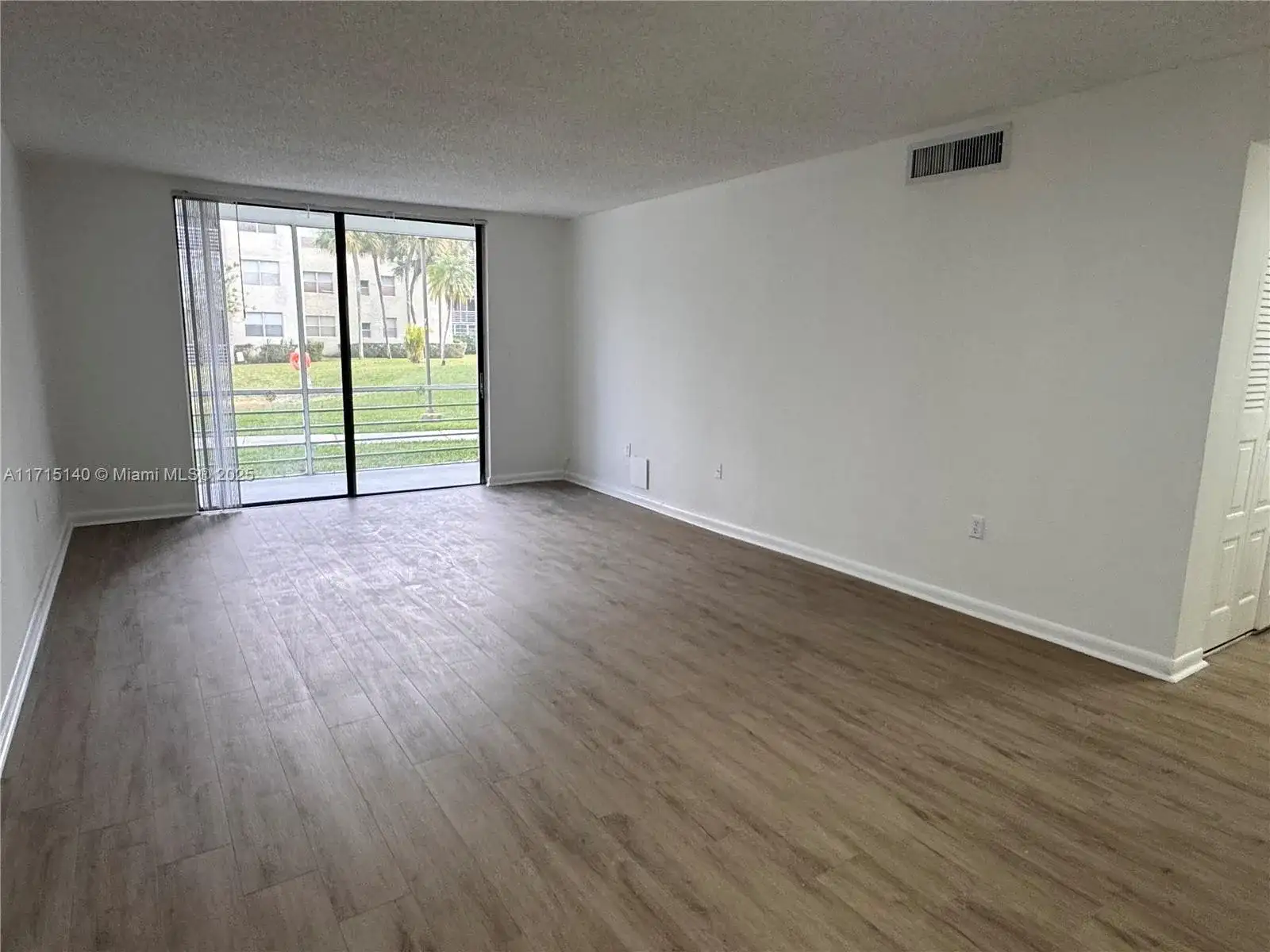 1810 SW 81st Ave # 2109, North Lauderdale FL 33068 photo 4