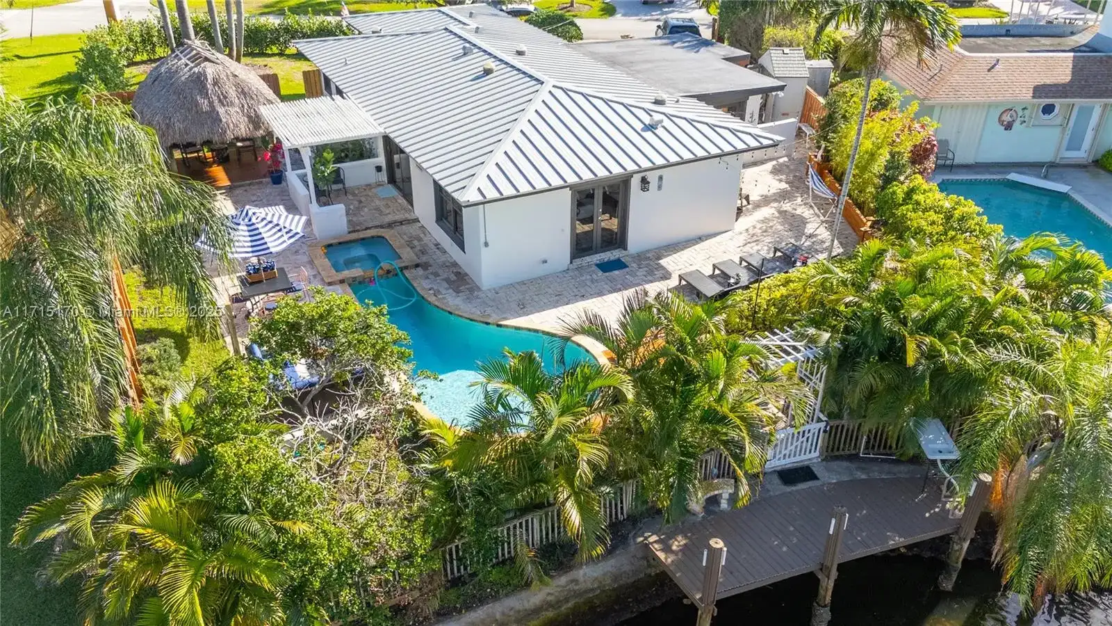 1457 SE 7th St, Deerfield Beach FL 33441