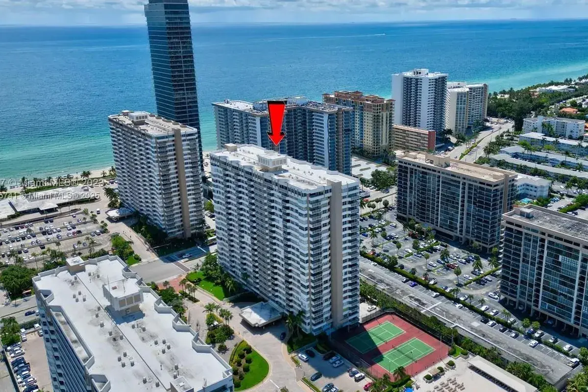1985 S Ocean Dr # 6P, Hallandale Beach FL 33009