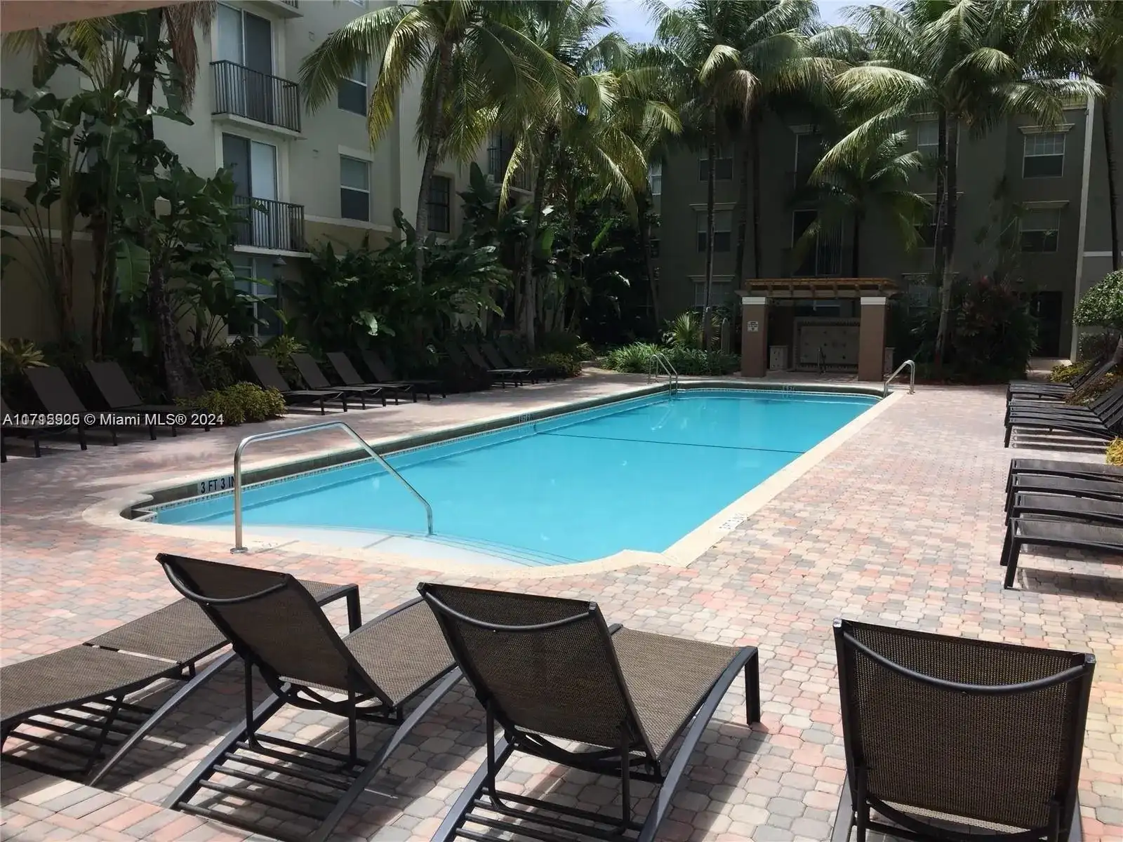 1919 Van Buren St, Hollywood FL 33020 photo 3
