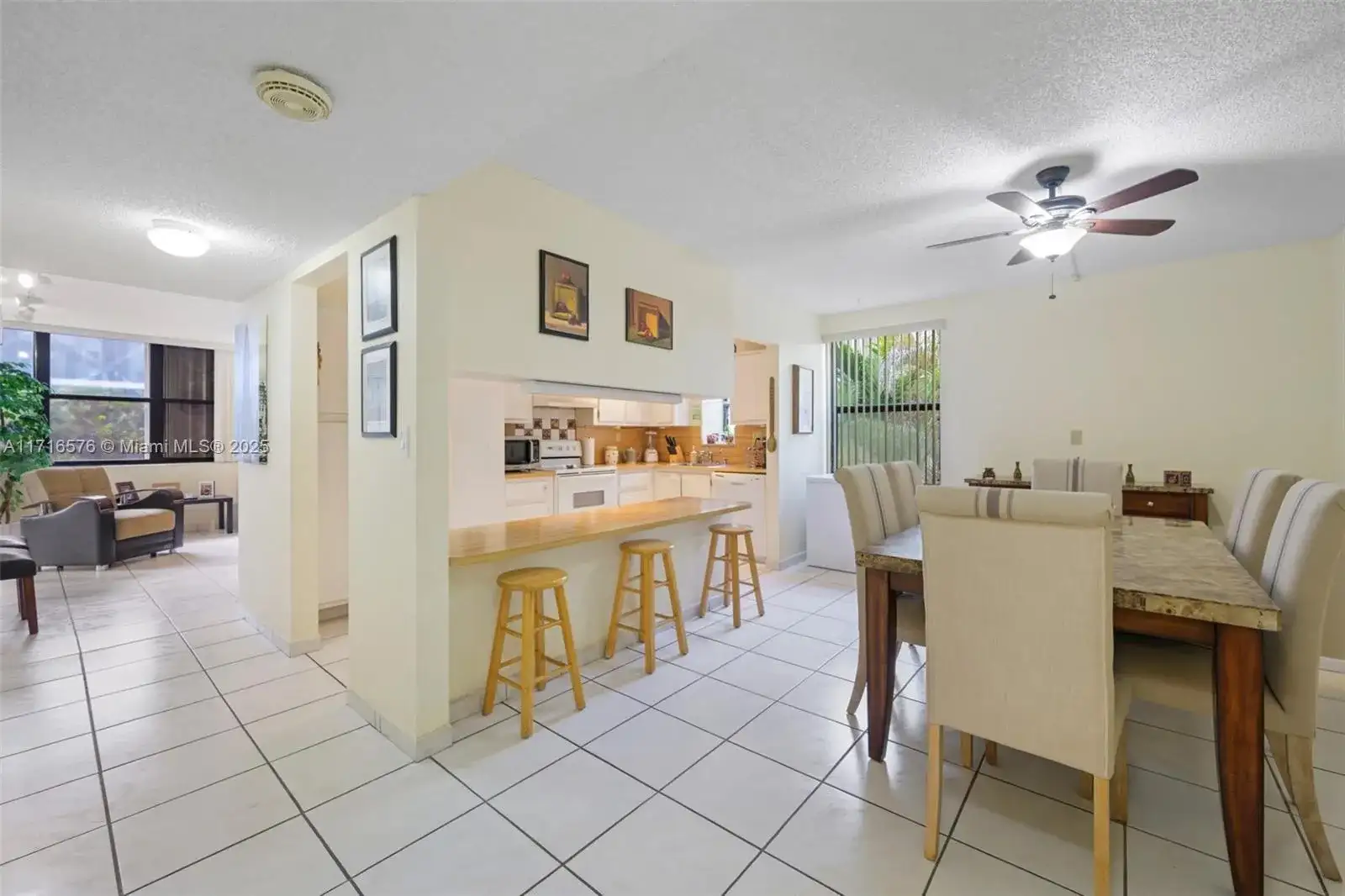 20401 NE 30th Ave # 8, Aventura FL 33180 photo 5