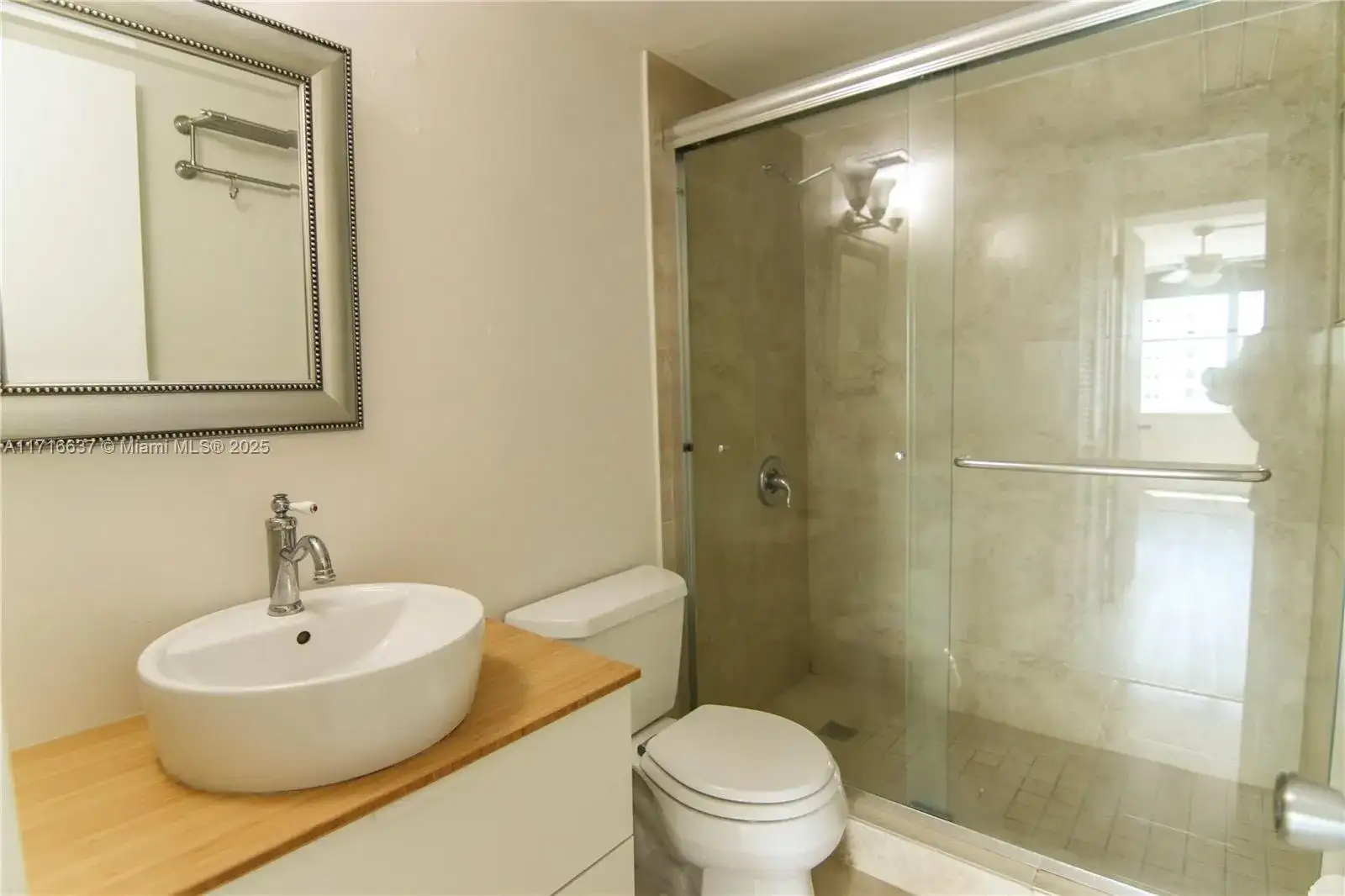 899 West Ave # 8D, Miami Beach FL 33139 photo 5