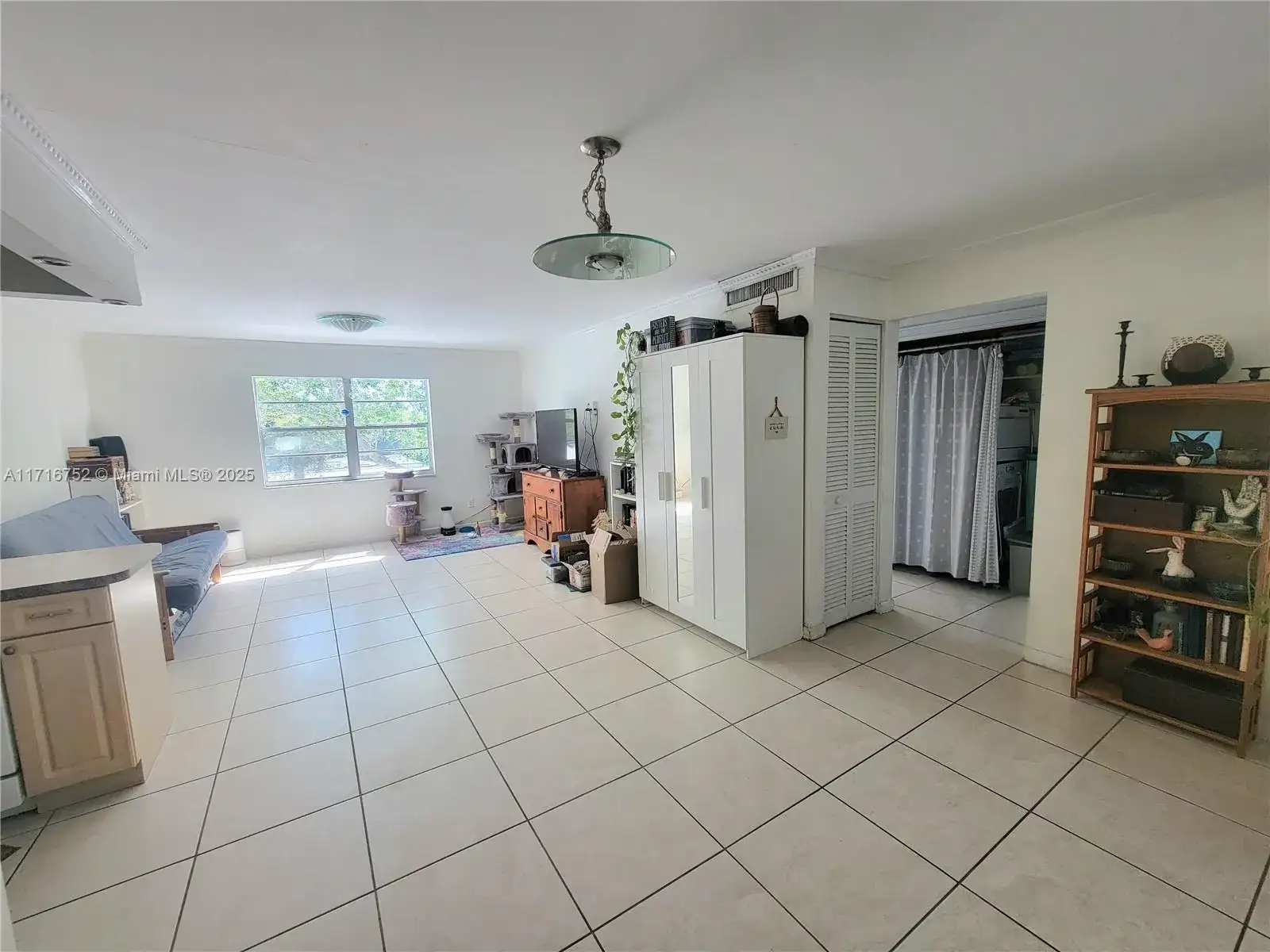 1230 NE 139th St # 304, North Miami FL 33161 photo 5